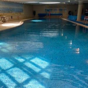 臣歌水泳センター